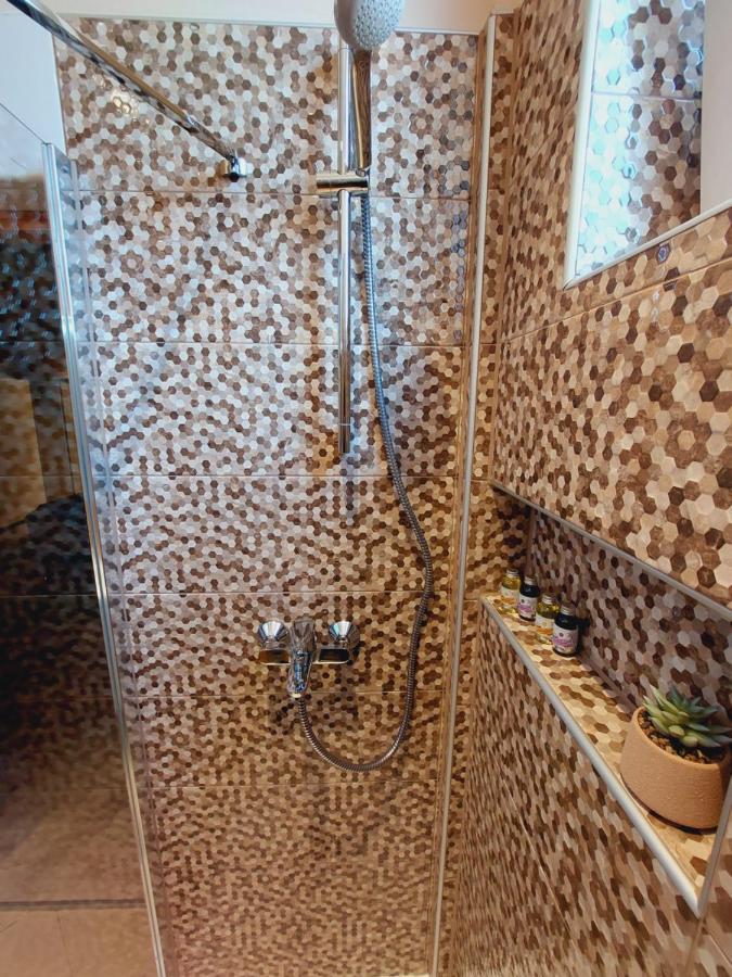 רוביני Room And Apartments Antea מראה חיצוני תמונה