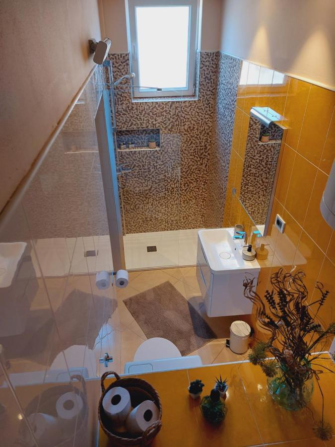 רוביני Room And Apartments Antea מראה חיצוני תמונה