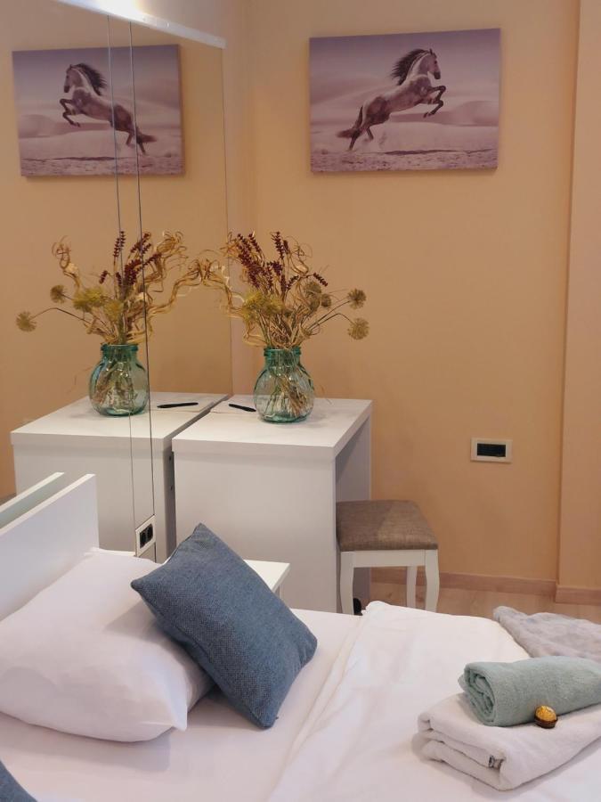 רוביני Room And Apartments Antea מראה חיצוני תמונה