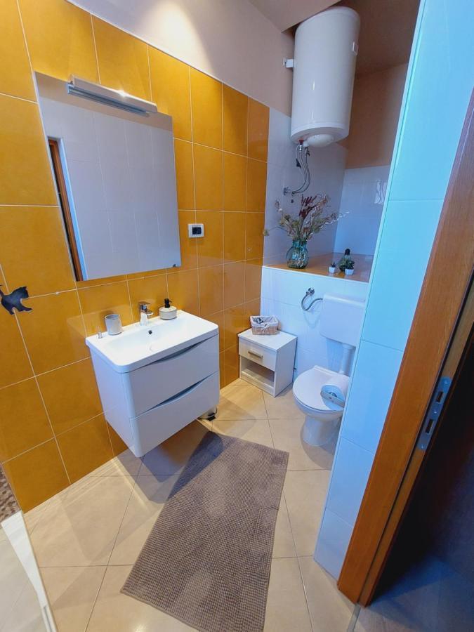 רוביני Room And Apartments Antea מראה חיצוני תמונה
